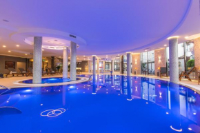 Roza Vetrov Hotel